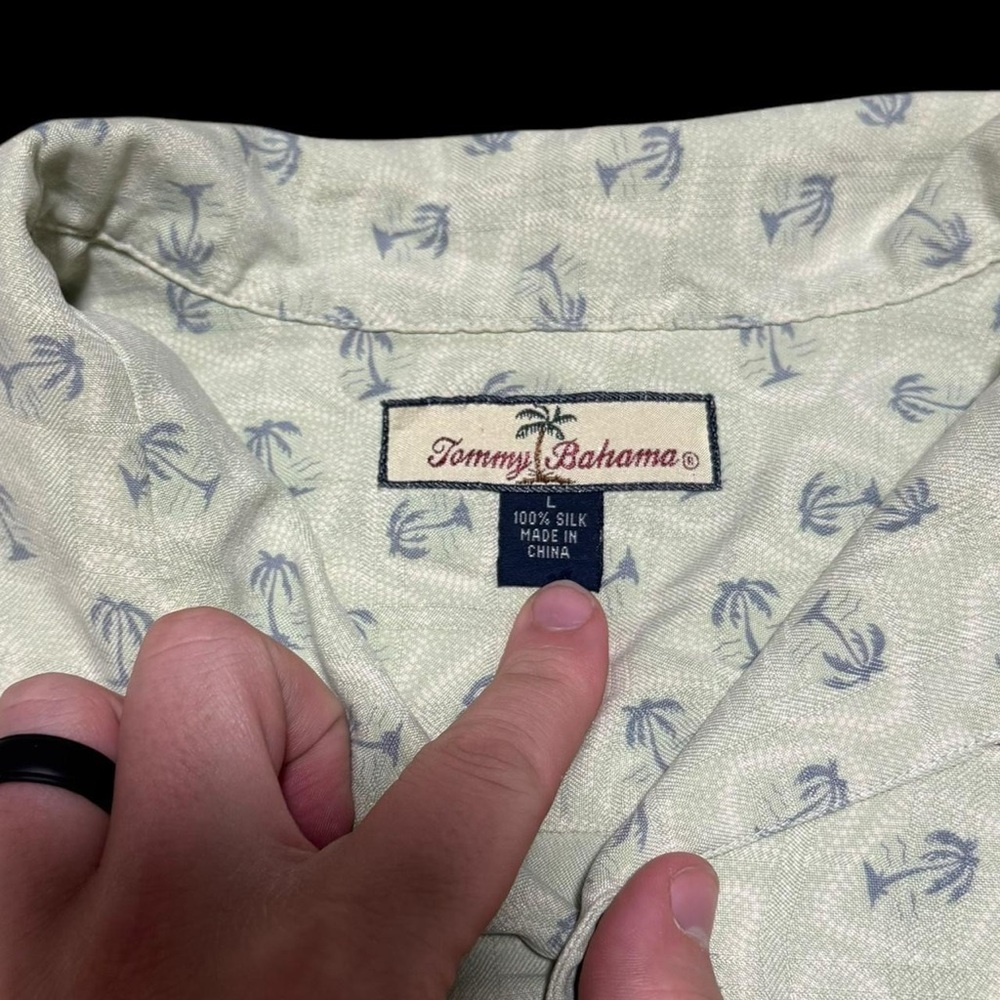 Tommy Bahamas Palm Tree Stained Button Up Hawaiian Shirt Adult‎ Large - Picture 6 of 6